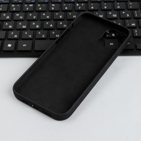 Red Line Ultimate cover for iPhone 14 Plus, silicone, microfiber, black-2