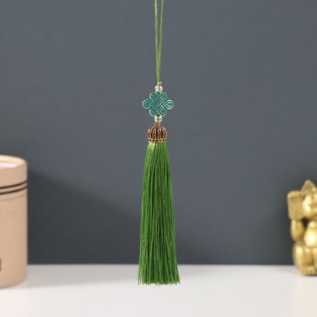 Suspension textiles, plastic "Knot of happiness and infinity" grass 0.7x1x9.5 cm