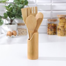 A set of kitchen supplies of the Dolyan “Blood of the Forest”, 4 items on the stand: 2 shoulder blades, 2 spoons