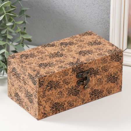 Casket wood to the leatherette under the cork "Flower background" 18x10x8 cm