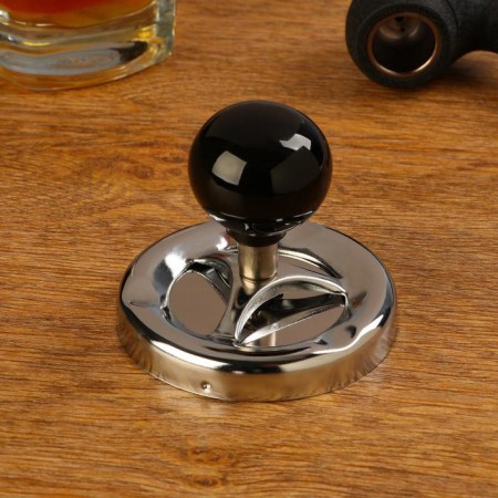 Lid for a smokeless ashtray, black