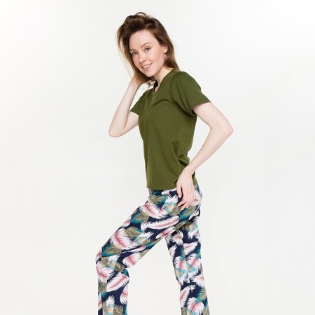 Female set (T -shirt/pants), khaki color/leaves, size 52-2