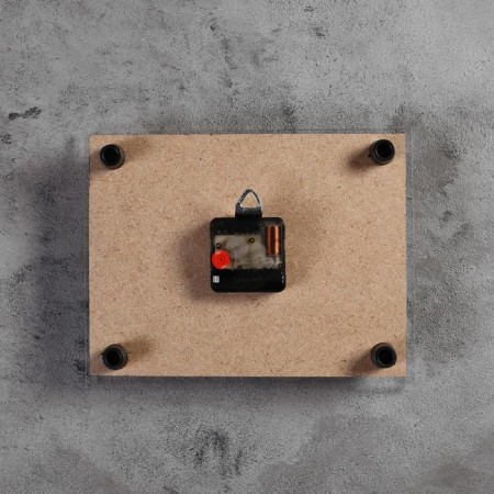 Carty clock is wall, series: city, "Lastochkino Nest", smooth move, 20 x 26 cm-2