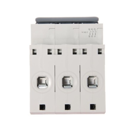 The circuit breaker SE CITY9 SET, C, 25 A, 3P, 4.5 KA, 400 V-4