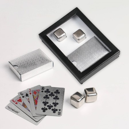 Gift set: cards and 2 cubes for whiskey