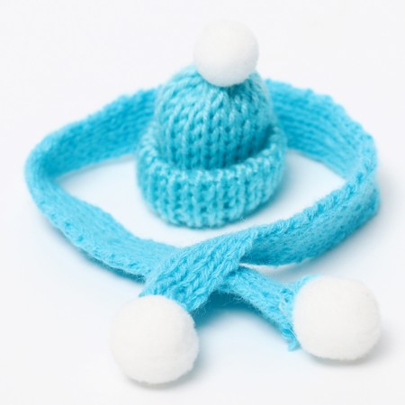 Knitted hat and scarf for toys, blue color-4