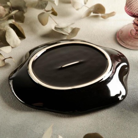 Ceramic serving "Flower", d = 21.5 cm-2