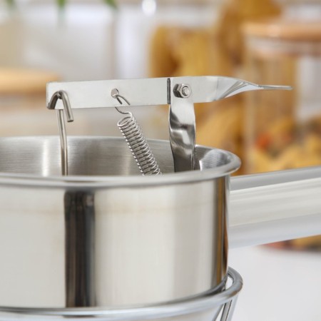 Mechanical funny doster Konfinetta, 19.5 × 16.2 × 12 cm, funnel diameter 11.6 cm, 8 mm output, stainless steel-3