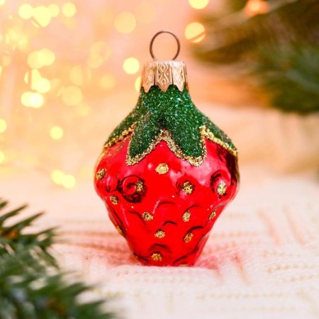 Christmas tree decoration "Strawberry" 6 cm-4