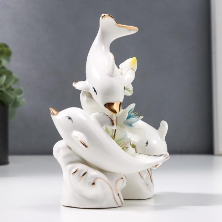 Souvenir ceramics "Three dolphin" 14x13x8 cm-2