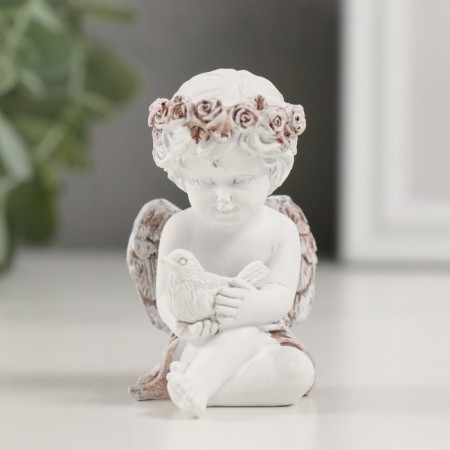 Souvenir Polystone "Angel with a bird in the hands" Coffee wreath 5.5x4x4x6.5 cm