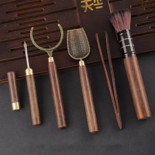A set of tools for the tea ceremony: brush, seizure, tongs, knife, measuring shovel