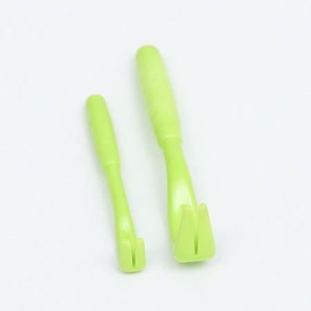 A set of ticks for ticks, 2 sizes, green-2