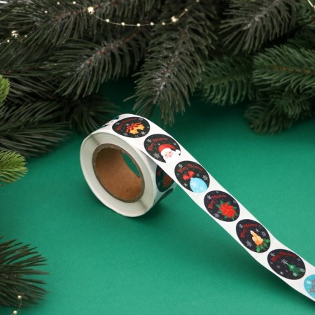 Stickers in the roll "New Year's Eve", 500 pcs, 2.5 x 2.5 cm