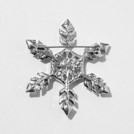 Brooch "Snowflake" is the most beautiful, blue color in silver-2