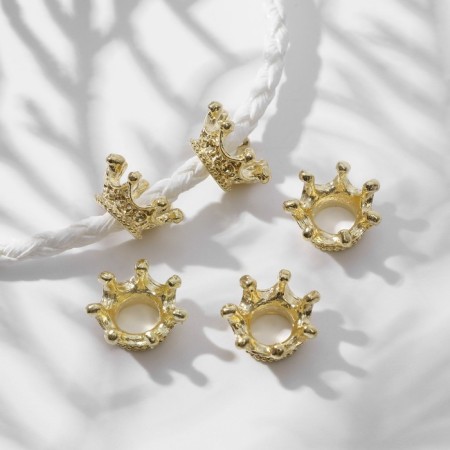 Talisman "Crown", color gold