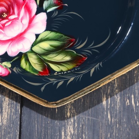 Zhostovsky tray "Flowers", author of Vladykin, D = 17 cm, Small-1