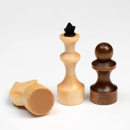 Wooden chess 29 x 29 cm, King H-7.2 cm, Pig H-4.5 cm-1