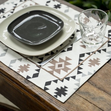 Kelta PLAISMAT, size 35x50 cm-2