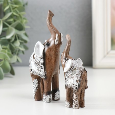 Polystone souvenir "Two elephants in a silver blanket" set 2x8.3x3.5 cm-2