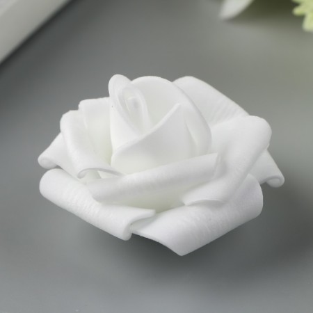 Foamiran rose, white d-4 cm-1