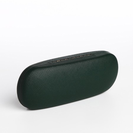 Case for glasses on the cracker, green color