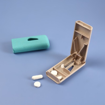 A tabletire with a divider, 8 × 4 × 1.5 cm, 1 section, color mix-2