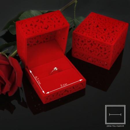 BACK BACK UNDER THE RING "Lace", 6 × 6, red color