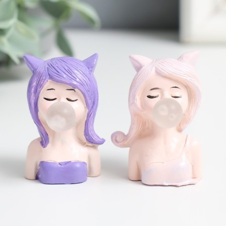 Souvenir Polystone "Girl with ears, pouts a bubble" MIX 4x3x2.5 cm