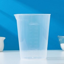 Measured glass of shade, 1 l, the color is transparent