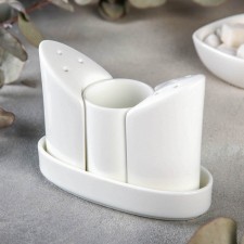 Porcelain set for Wilmax spices, 3 items: Solonka 50 ml, List of 50 ml, Take of toothpicks, white color