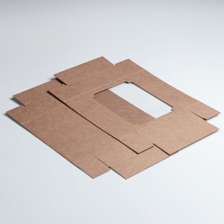 Box of a team without printing a lid is a brown with a window 18 x 15 x 5 cm-2