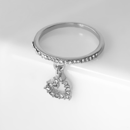 Ring "keychain" heart, white color in silver, size 18