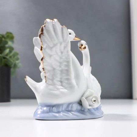 Souvenir Ceramics "2 Swan with Rose" 10x5.5x11 cm-2