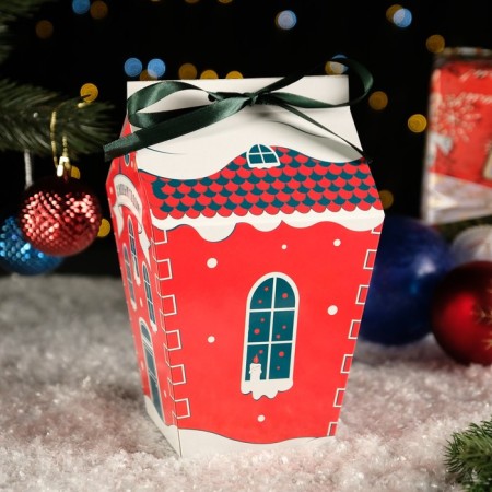 Gift box "Festive house" red with a bow, 14 x 14 x 21.3 - 9.6 x 9.6 x 22 cm-1