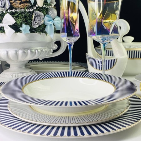 A set of 6 deep plates Lenardi, D = 23 cm-1