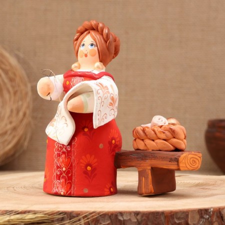 Kovrov toy "Baryshny embroider", ceramics-1
