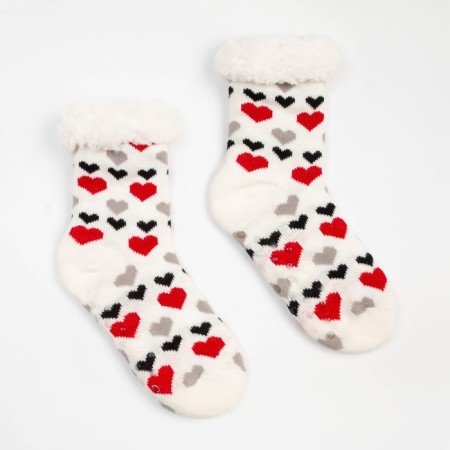 Women's socks with fur inside the "heart", white color, size 23-25 ​​(36-40)