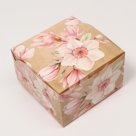 Packaging for 4 cupcakes with the “Narcissus” window, craft, 16 x 16 x 10 cm-3