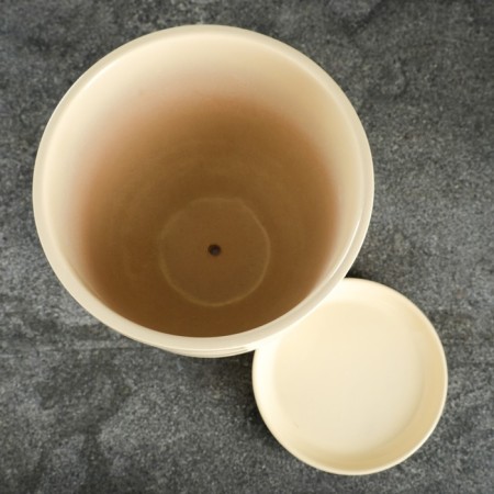 Flower Pot "Fog" with a pallet 5l-2