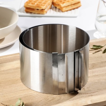 Baking shape with a adjustment of the size of the share, 16-30 cm, h = 10 cm, chrome color