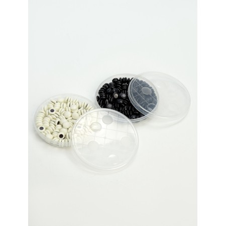 The board game is magnetic, board 29.5 x 28.5 x 1.5 cm, 301 stone 1.2 x 0.5 cm-3