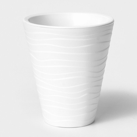 Kashpo for flowers with an insert "Valencia", 2.8 liters, white color
