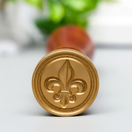 Printing for wax with a wooden handle "Heraldic Lilia" 9x2.5x2.5 cm-1