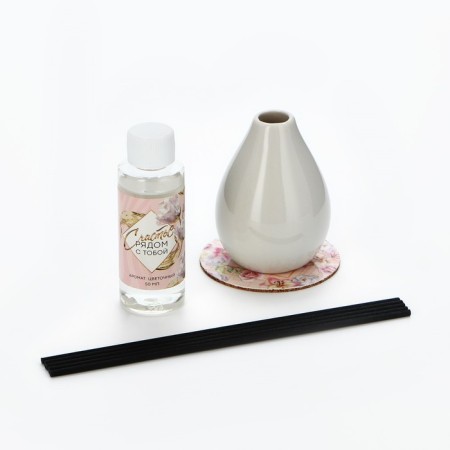 The aromatic diffuser in the set with the vase “Live Dream”, Flower aroma, 9.2 x 7.7 x 20.8 cm.-2
