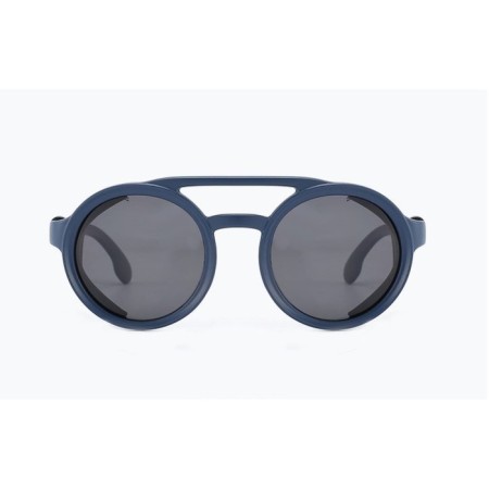 Sunny glasses, UV 400, leather curtains, pipe 14.1 cm, width 12.1 cm, lens 5.2 x 5 cm