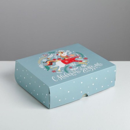 Packaging for confectionery "Magic", 20 x 17 x 6 cm, New Year