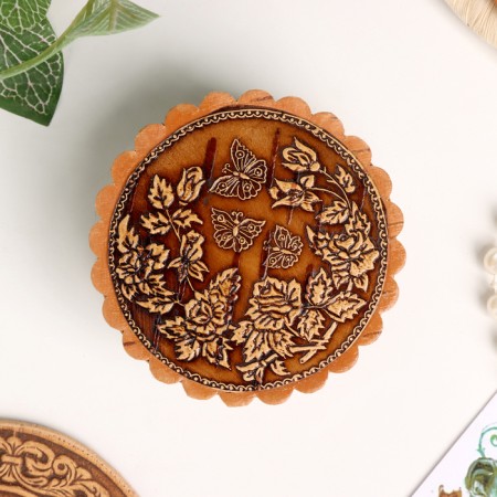 Casket "Butterflies over flowers", 70 x 35 mm, birch bark-2