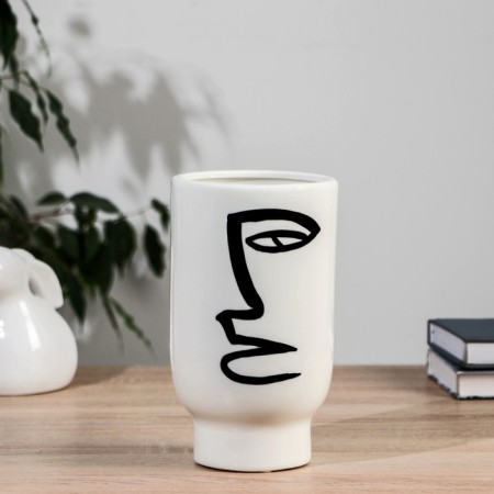 VAZ Coramics Table "Picasso" (manual painting) Riddle, 20 cm, black and white
