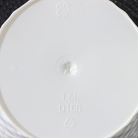 Kashpo with a drainage insert "Manhattan", 1.6 l, d = 16 cm, snow -white color-4